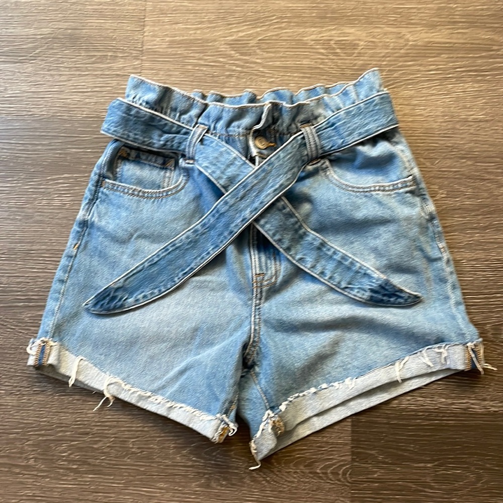 Aeropostale, Mom, Jean shorts size 6